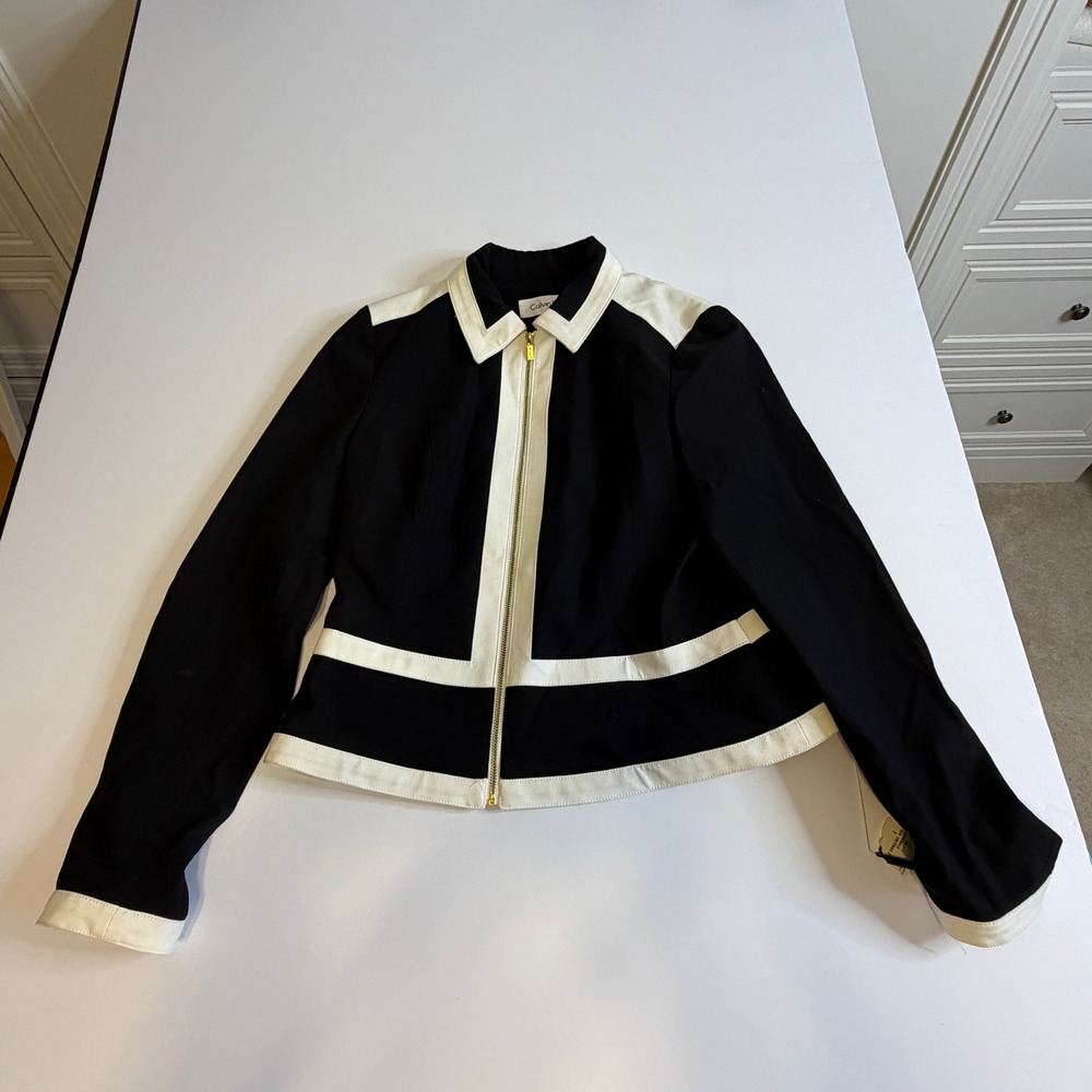 Calvin Klein Petites Black White Colorblock Zip Jacket T74JT04B Size 8P NWT